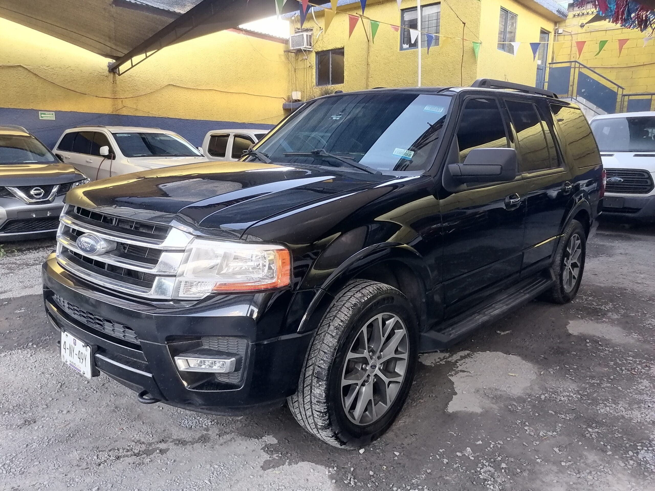 FORD EXPEDITION XLT 4X4 — foto 1