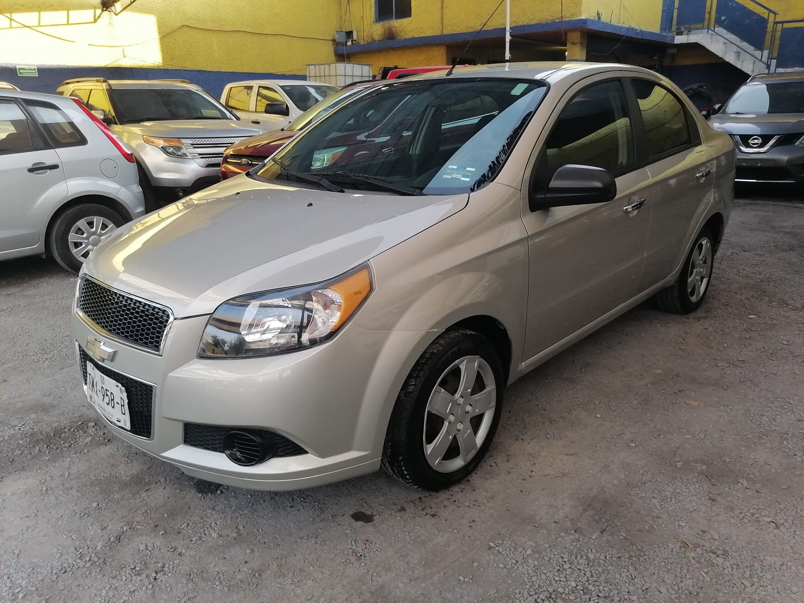CHEVROLET AVEO — foto 1