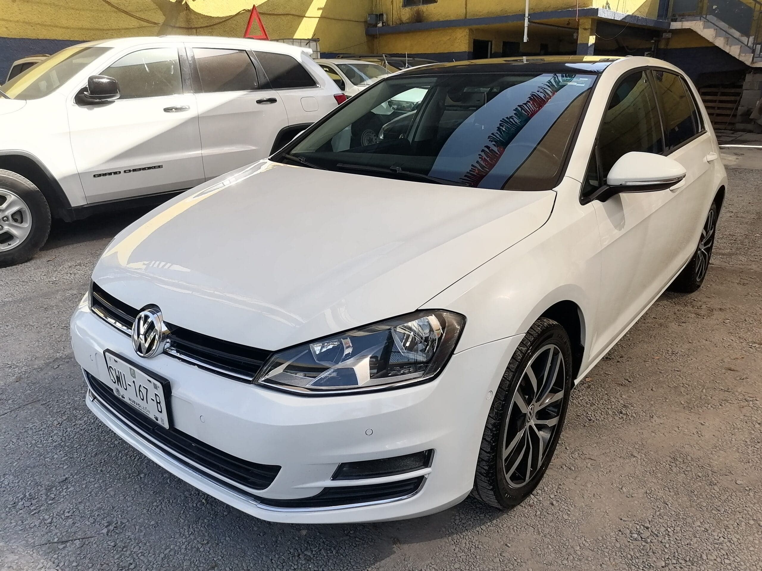 VOLKSWAGEN GOLF HIGHLINE — foto 1